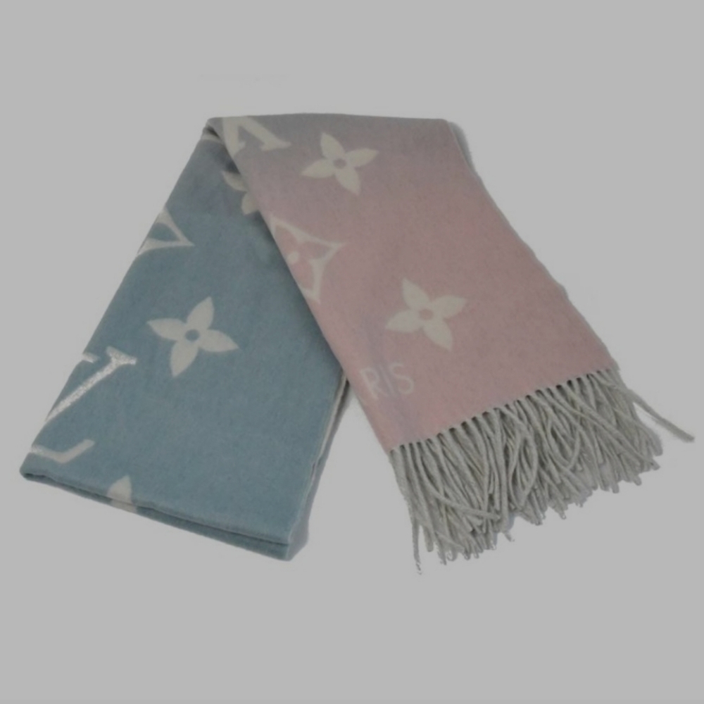 Authentic Louis Vuitton Reykjavik Scarf, Cashmere, rose Bleu - Picture 4 of 9